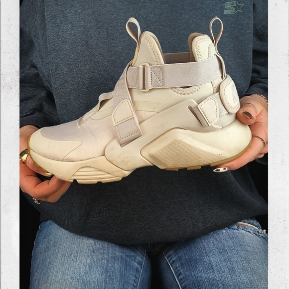 NIKE AIR HURACHES - Picture 3 of 9